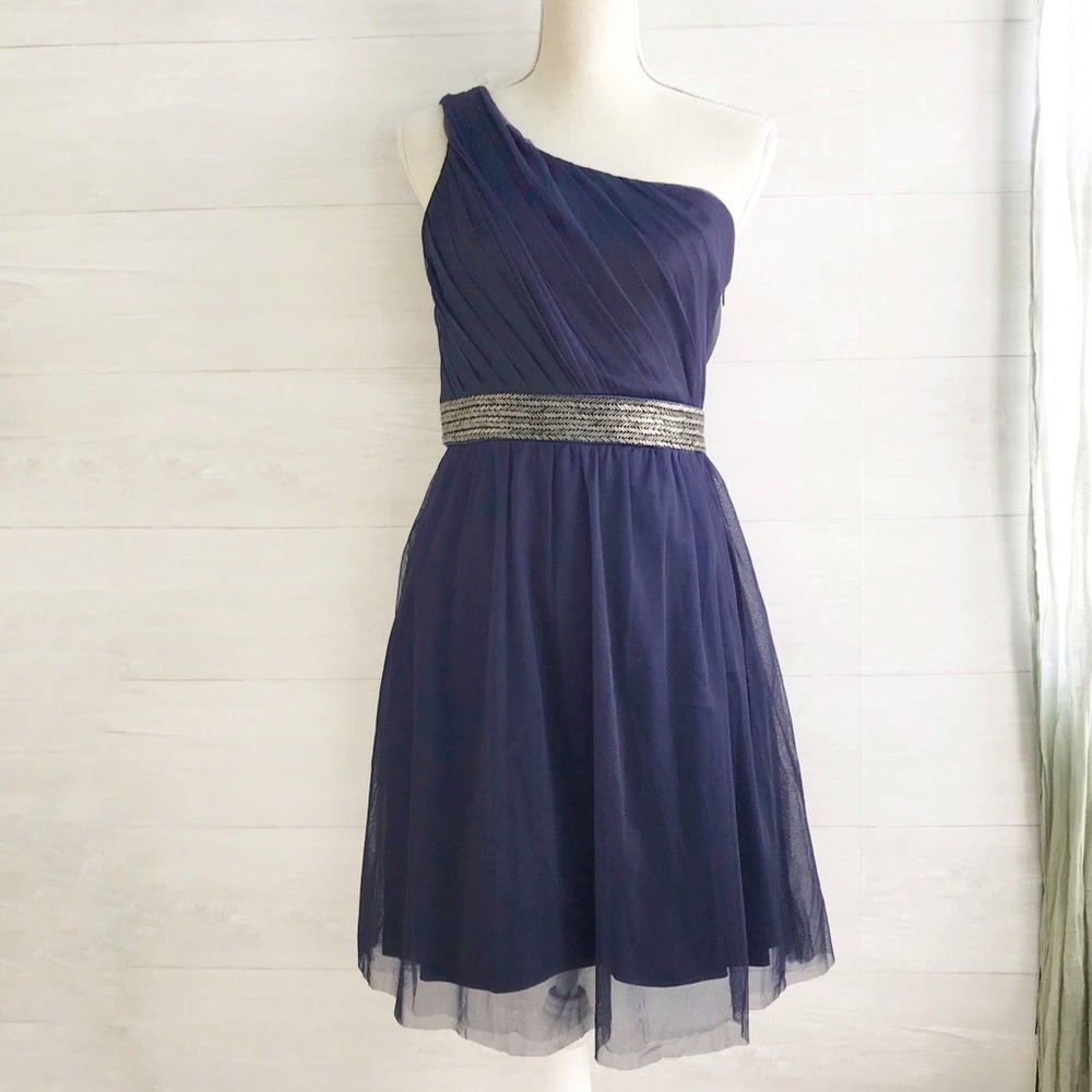 {Max & Cleo} Dark Knight one shoulder dress, 8